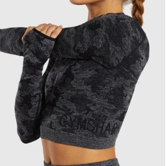 Women’s Gymshark Adapt Camo Seamless Long Sleeve Crop Top size medium - Picture 9 of 16